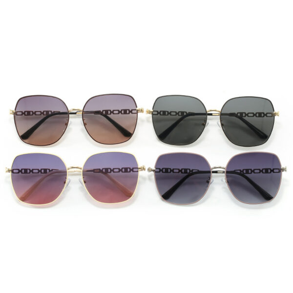 2025 Fashion Metal Women Men Sun Glasses UV400 Protection Unisex Oversized Square Frames Shades Luxury Designer Metal Sunglasses - Image 4