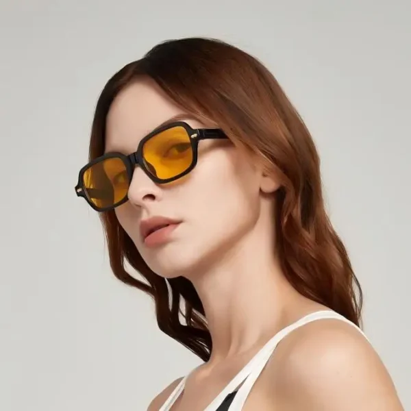 Hot Selling Classic Square PC Frames Women's Sun Glasses with High Quality Fashion Designer UV400 Men Sunglasses 2025