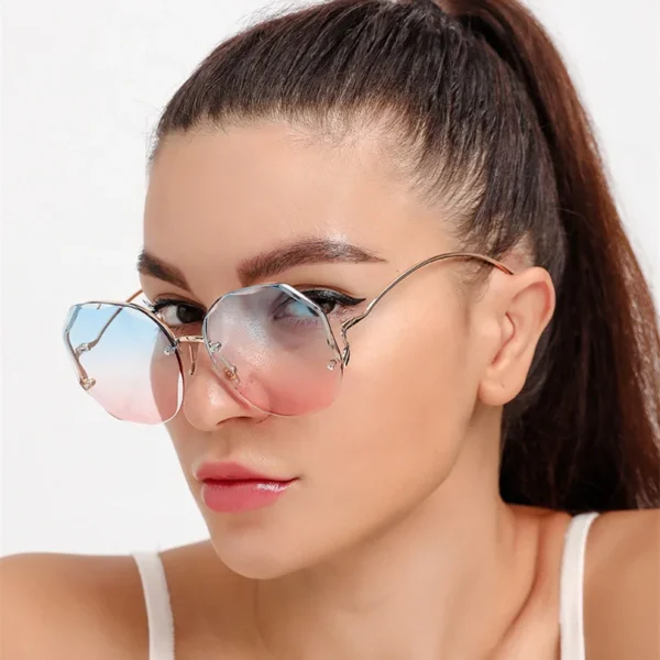 Luxury Fashion Women Sunglasses UV400 New Trendy Designer Gradient Square Metal Rimless Sun Glasses Ladies Lunettes De Soleil - Image 2