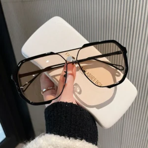 New Fashion Women Shades Personality Large Square Frame Oversized Designer Lunette De Soleil Sunglasses Men