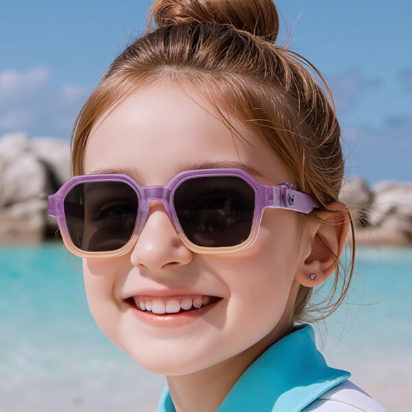 New Fashion Design Gradient Colorful Square TR Frame Kids Sun Glasses Outdoor UV protection Children Sunglasses for Girl and Boy